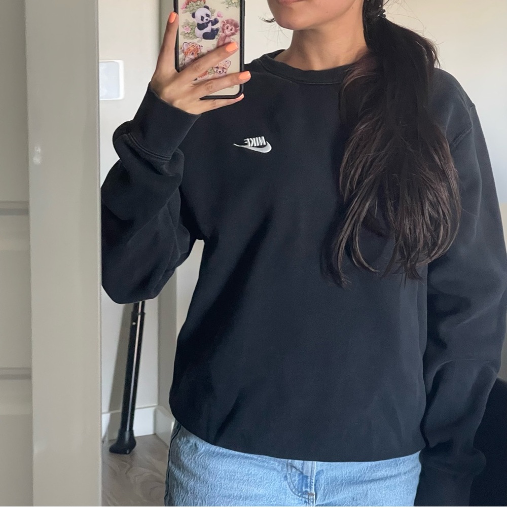 nike crewneck